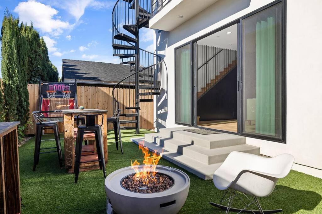 Rooftop 3b 3ba House Near Dodger Stadium And Dtla Hébergement de vacances